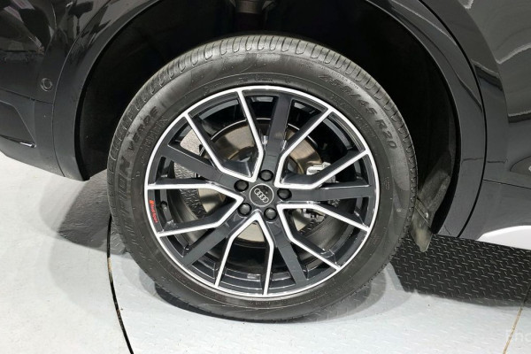 2024 Audi Q5 с пробегом 9 099 км