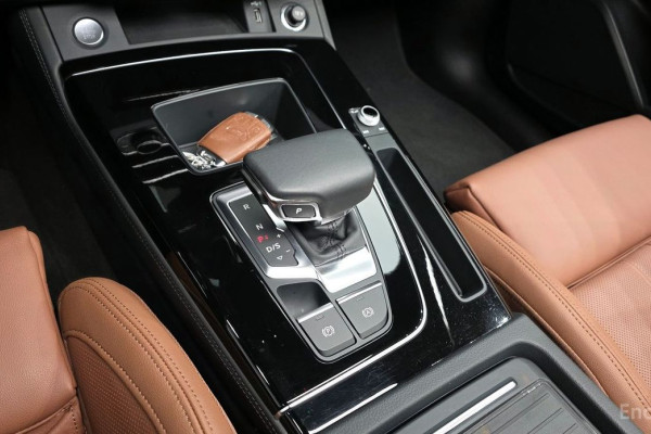 2024 Audi Q5 с пробегом 9 099 км