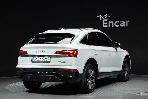 2022 Audi Q5 с пробегом 93 773 км