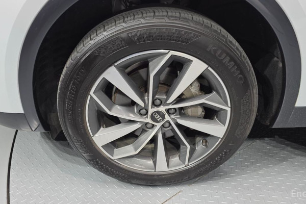 2022 Audi Q5 с пробегом 93 773 км