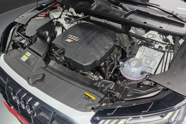 2022 Audi Q5 с пробегом 93 773 км