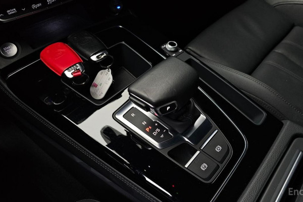 2022 Audi Q5 с пробегом 41 047 км