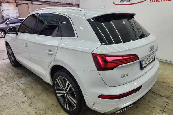 2022 Audi Q5 с пробегом 67 900 км