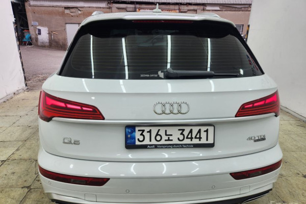 2022 Audi Q5 с пробегом 67 900 км