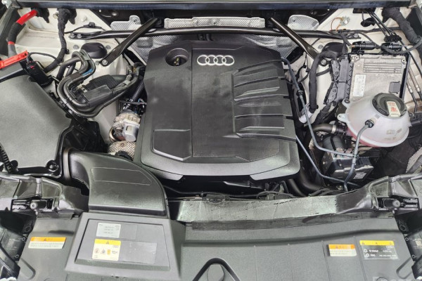 2022 Audi Q5 с пробегом 67 900 км