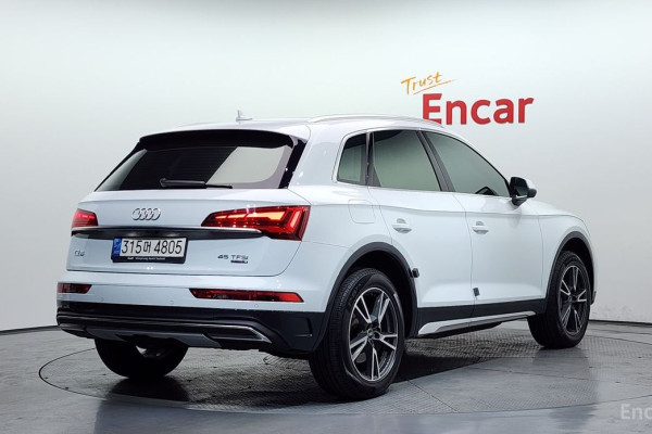 2021 Audi Q5 с пробегом 50 920 км