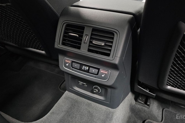 2023 Audi Q5 с пробегом 19 503 км