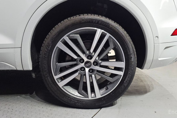 2023 Audi Q5 с пробегом 20 777 км