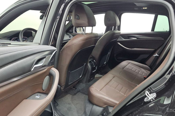 2025 BMW X4 с пробегом 7 016 км