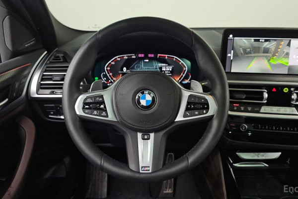 2025 BMW X4 с пробегом 7 016 км