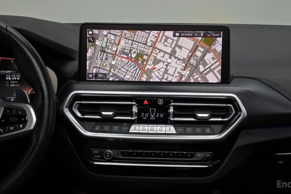 2023 BMW X4 с пробегом 22 992 км