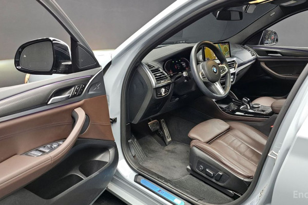 2024 BMW X4 с пробегом 27 599 км