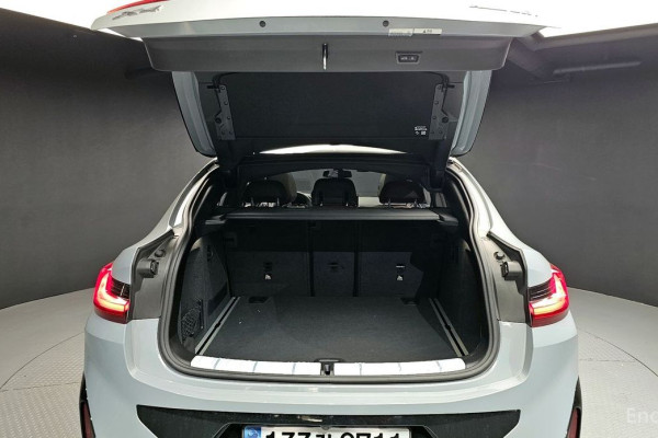 2024 BMW X4 с пробегом 27 599 км