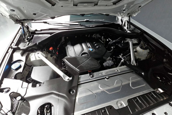 2023 BMW X4 с пробегом 33 624 км