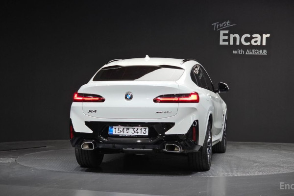 2025 BMW X4 с пробегом 4 509 км