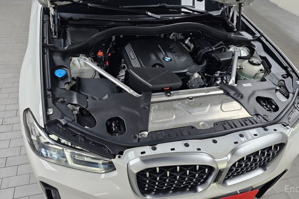 2025 BMW X4 с пробегом 4 509 км