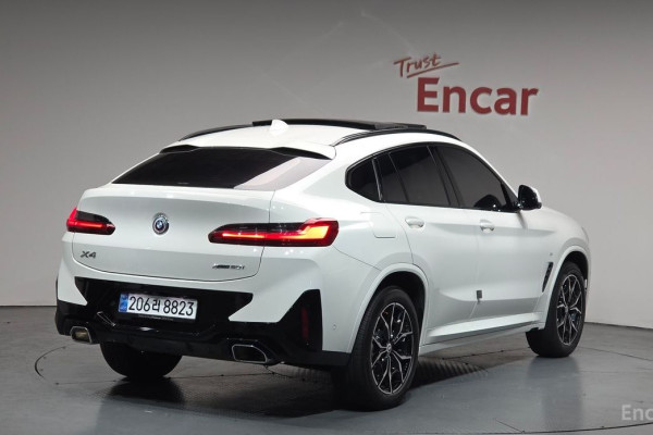 2024 BMW X4 с пробегом 27 634 км