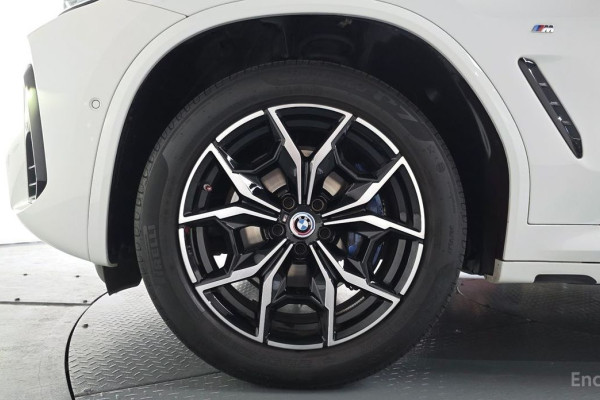 2024 BMW X4 с пробегом 27 634 км