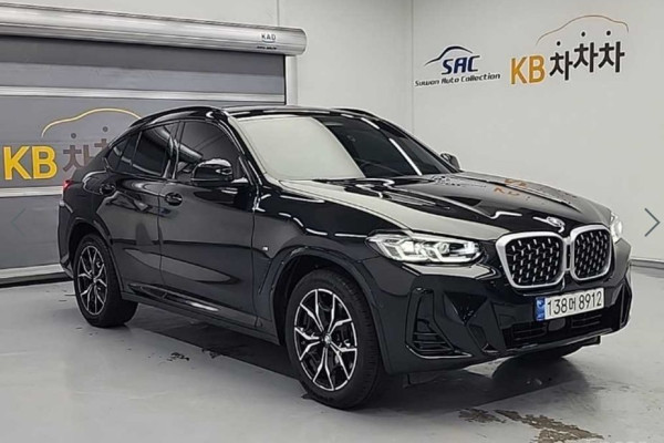 2023 BMW X4 с пробегом 54 179 км