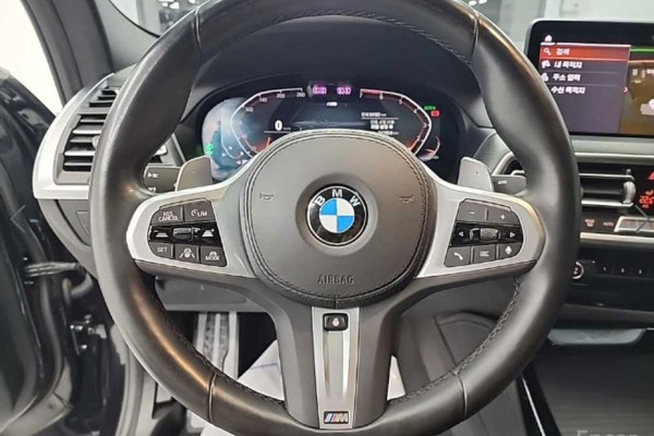 2023 BMW X4 с пробегом 54 179 км