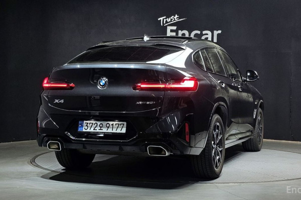 2024 BMW X4 с пробегом 17 687 км