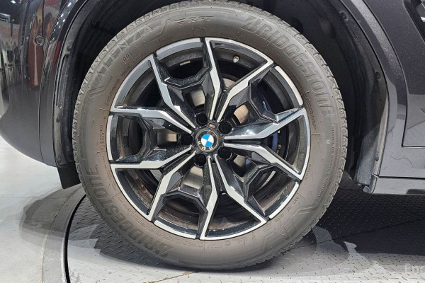 2024 BMW X4 с пробегом 17 687 км