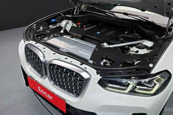 2023 BMW X4 с пробегом 64 306 км