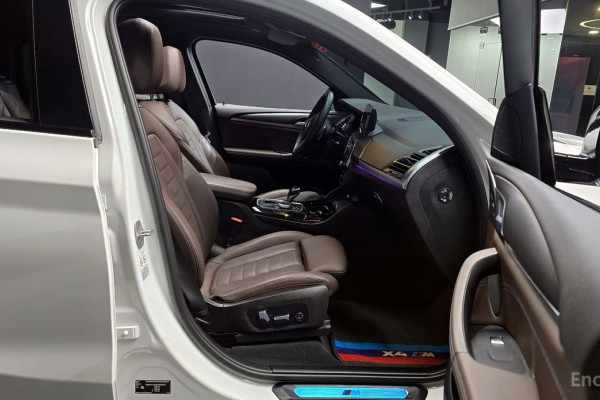 2023 BMW X4 с пробегом 64 306 км