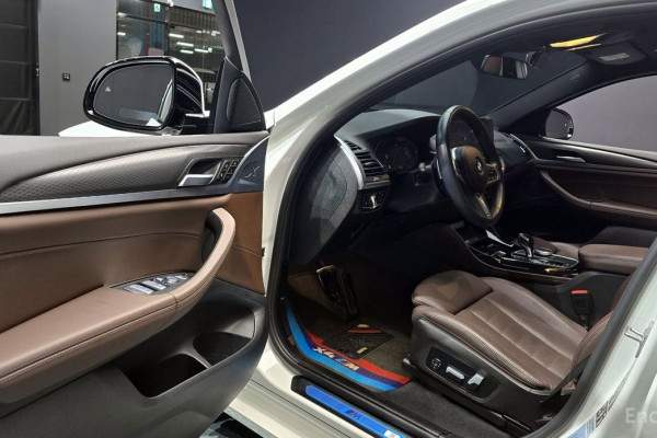 2023 BMW X4 с пробегом 64 306 км