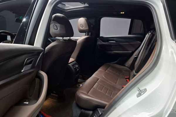 2023 BMW X4 с пробегом 64 306 км