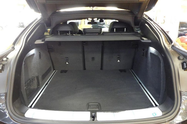 2024 BMW X4 с пробегом 27 000 км