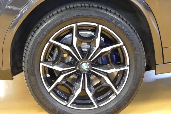 2024 BMW X4 с пробегом 27 000 км