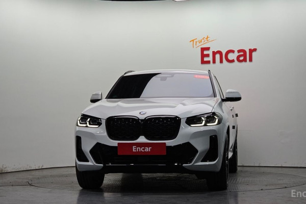 2025 BMW X4 с пробегом 17 727 км