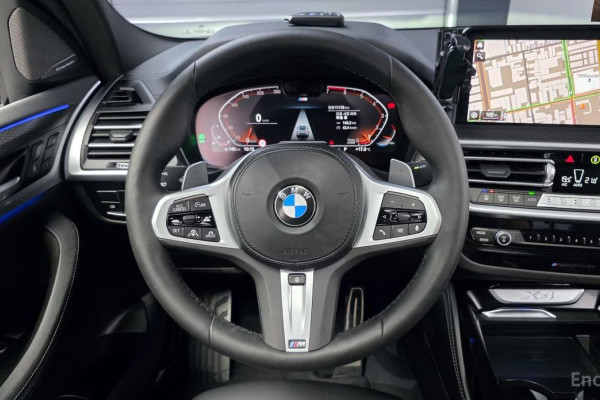 2025 BMW X4 с пробегом 11 178 км