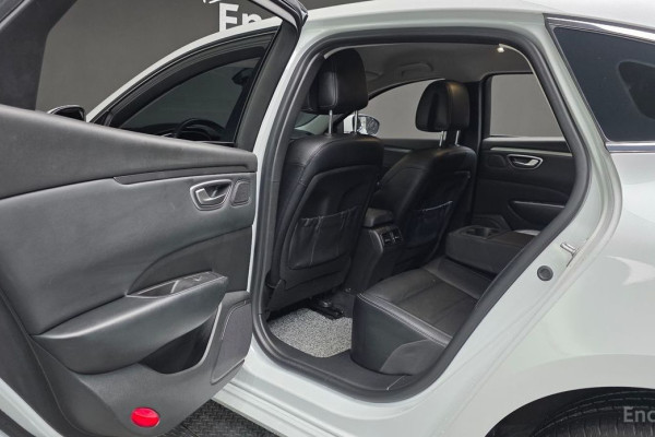 2022 Renault Samsung SM6 с пробегом 47 855 км