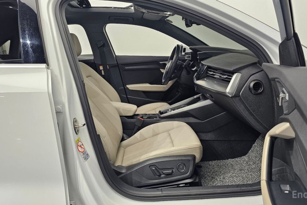 2023 Audi A3 с пробегом 21 683 км