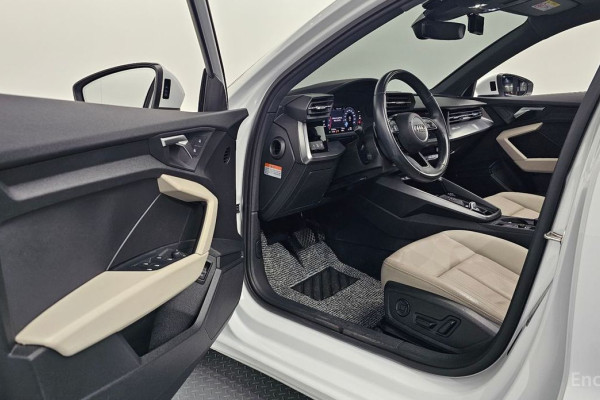 2023 Audi A3 с пробегом 21 683 км