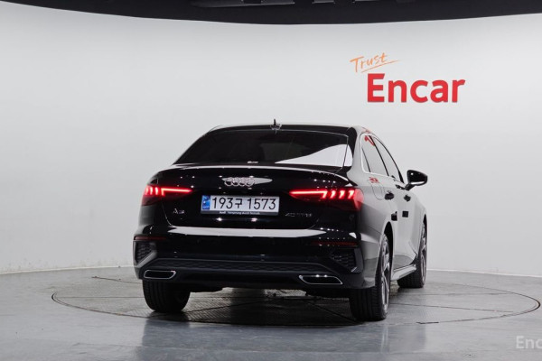 2023 Audi A3 с пробегом 19 136 км