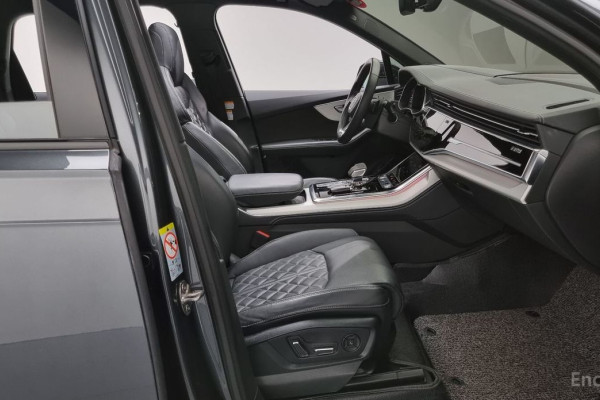 2021 Audi Q7 с пробегом 77 951 км