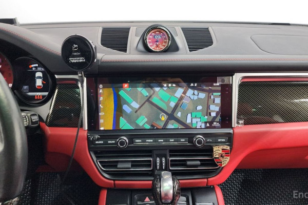 2020 Porsche Macan с пробегом 57 559 км