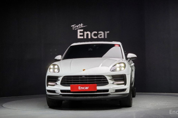 2021 Porsche Macan с пробегом 22 910 км