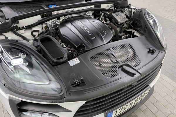 2021 Porsche Macan с пробегом 22 910 км