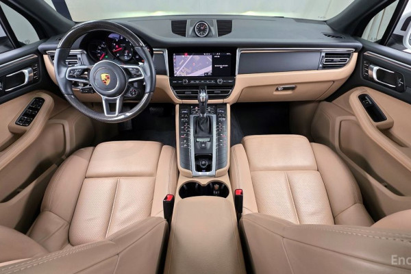 2021 Porsche Macan с пробегом 22 910 км