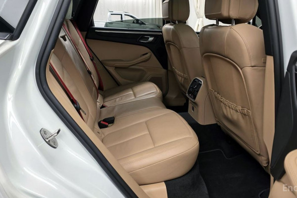 2021 Porsche Macan с пробегом 22 910 км