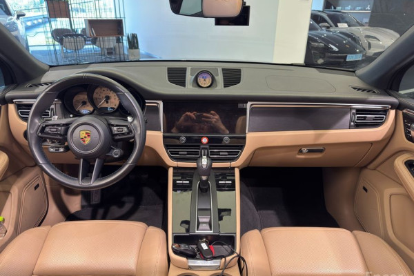 2022 Porsche Macan с пробегом 34 900 км