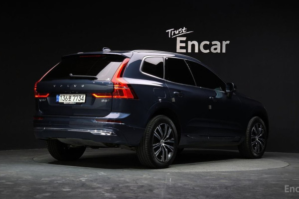 2021 Volvo XC60 с пробегом 22 842 км