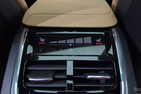 2022 Volvo XC60 с пробегом 50 983 км