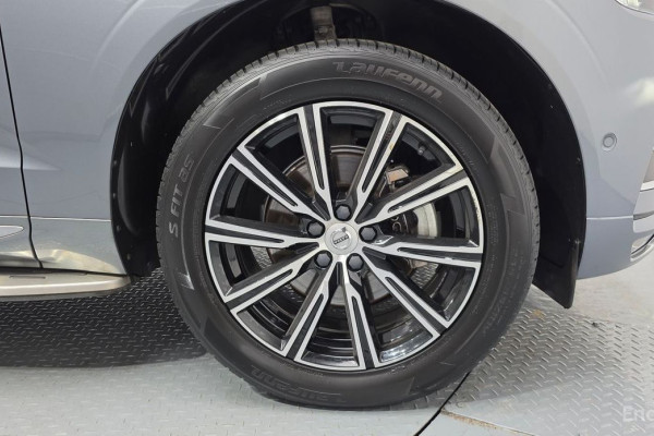 2021 Volvo XC60 с пробегом 55 341 км