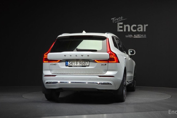 2021 Volvo XC60 с пробегом 91 843 км