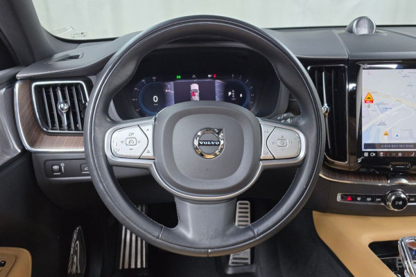 2021 Volvo XC60 с пробегом 91 843 км